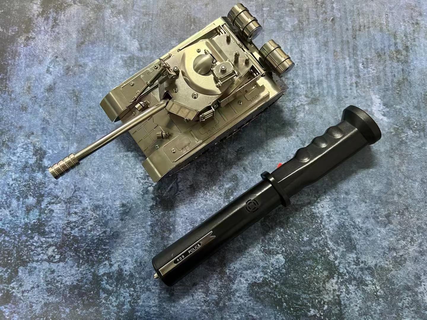 809High-voltage self-defense stun baton