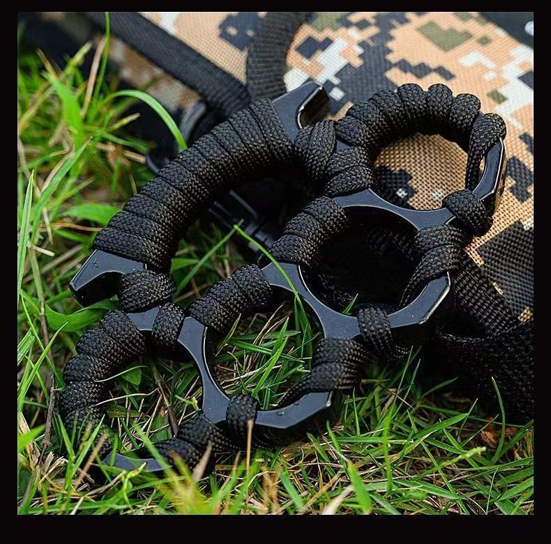 Fashion Knuckle Duster