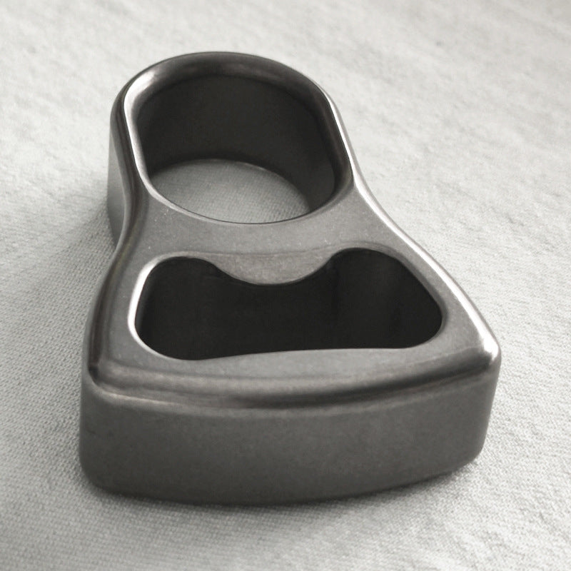 Titanium alloy self-defense knuckle duster bottle opener, concealed self-defense bottle opener, knuckle fist buckle, outdoor product