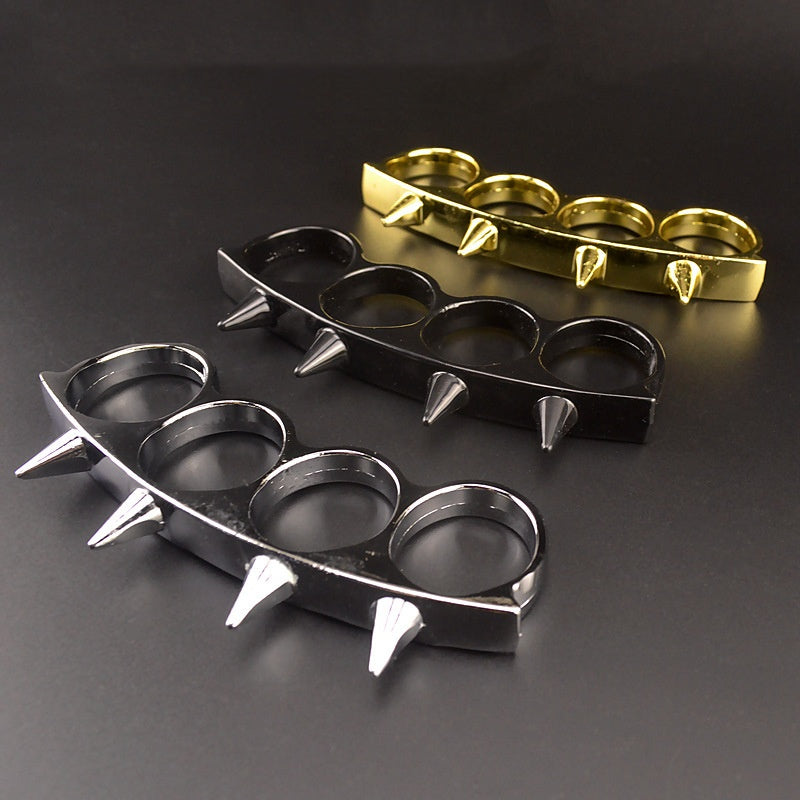 Pointed knuckle duster, four-finger boxing glove, outdoor self-defense protective weapon, legal emergency window breaker, alloy fist buckle