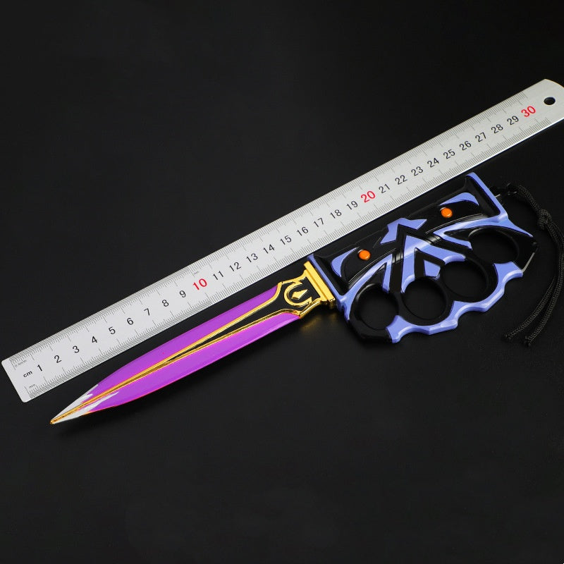Valorant game weapon peripheral: brass knuckle knife, safe and unsharpened weapon ornament, alloy model